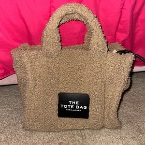 Marc Jacobs The Medium Teddy Tote Bag